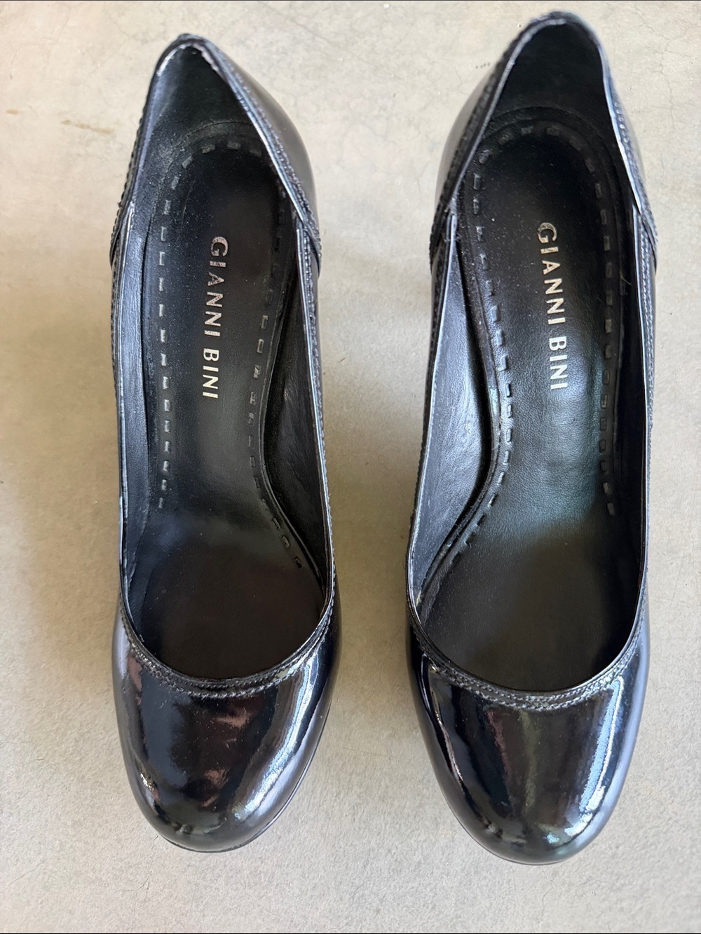Gianni Bini shoes size 6 black pump - Picture 10 of 10